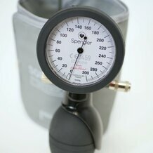 Tensiomètre Lian Dessillons Spengler brassard Soft Cuff Lian Dessillons Spengler